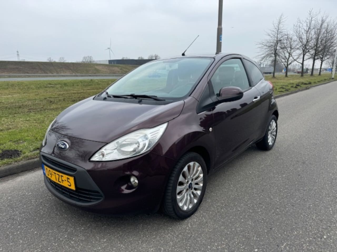 Ford Ka - 1.2 Titanium X s/s AIRCO - AutoWereld.nl