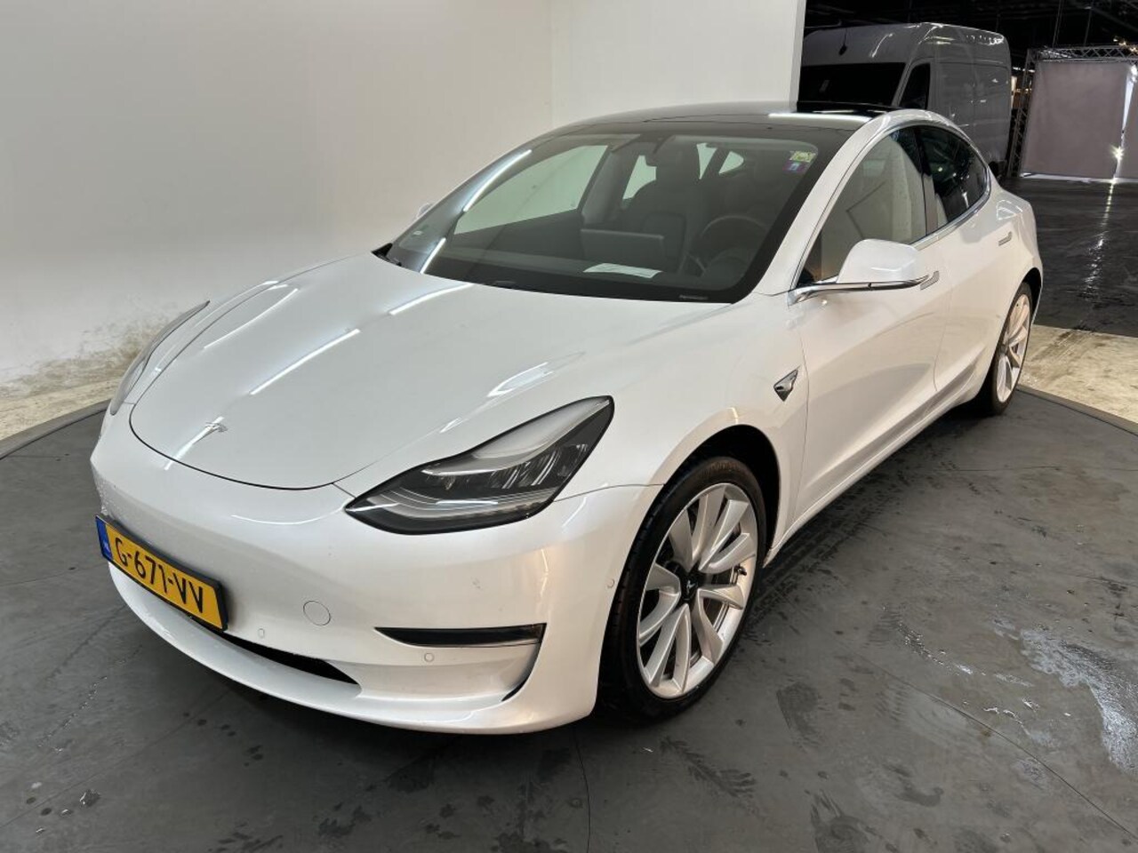 Tesla Model 3 - Long-Range AWD 351pk 75 kWh [ AUTOPILOT+620KM WLTP+PREMIUM AUDIO ] - AutoWereld.nl