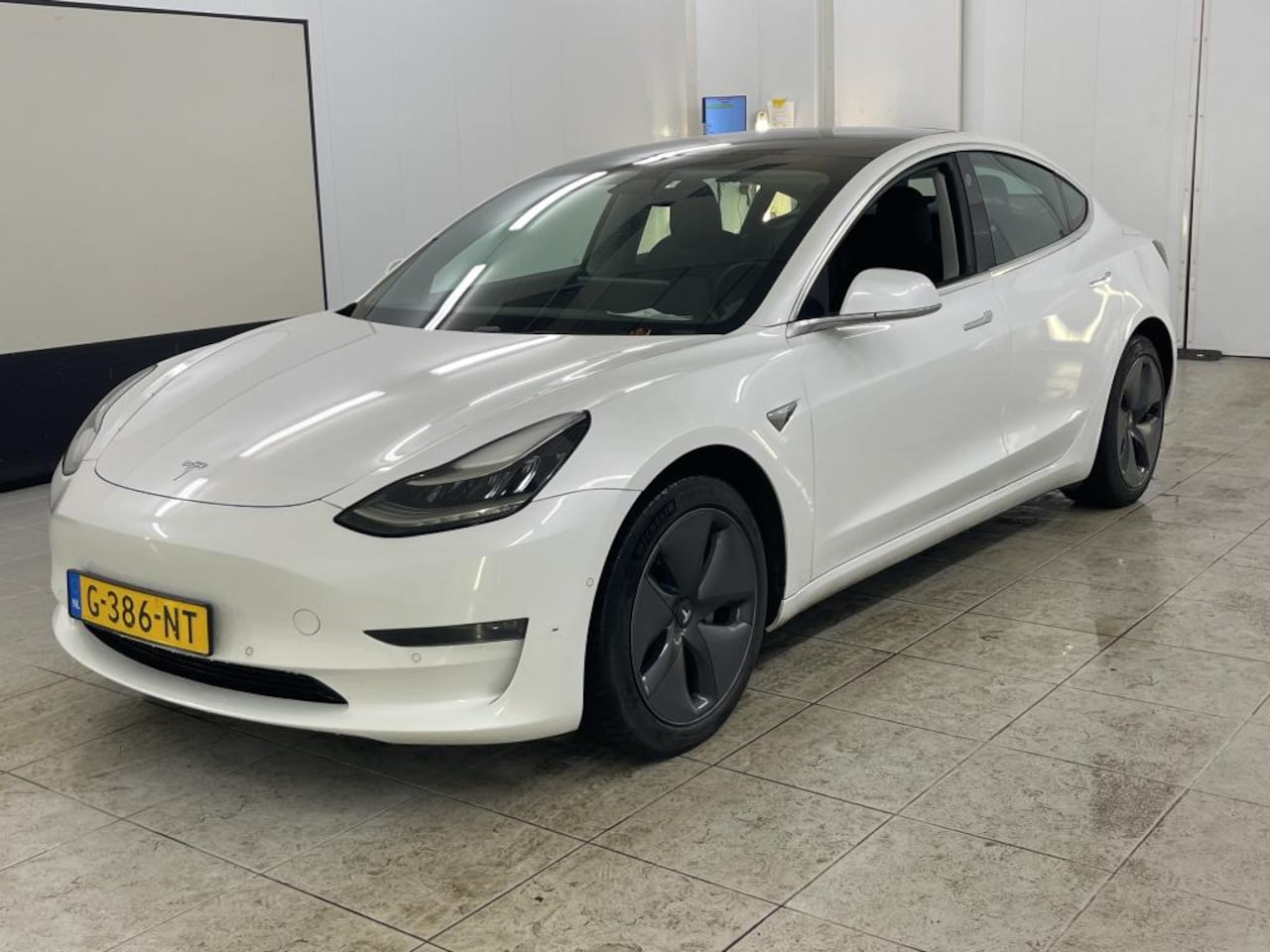 Tesla Model 3 - Long-Range AWD 351pk 75 kWh [ AUTOPILOT+620KM WLTP+PREMIUM AUDIO ] - AutoWereld.nl