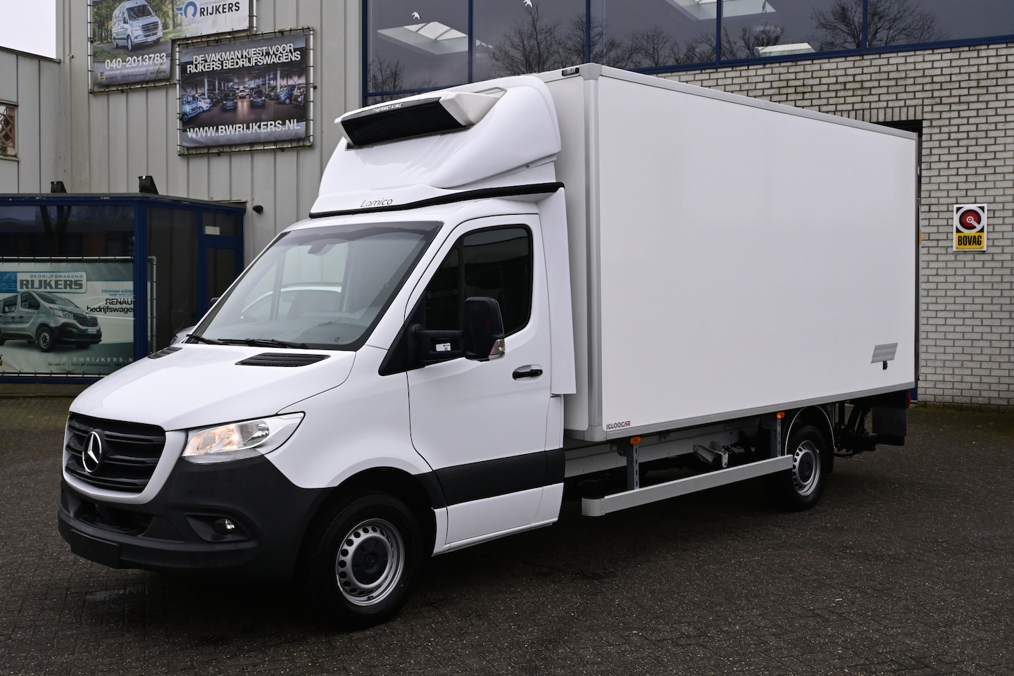 Mercedes-Benz Sprinter - 317 CDI L3 Koel Vries Bakwagen met laadklep Thermo King V-500 Max, D/N stekker - AutoWereld.nl