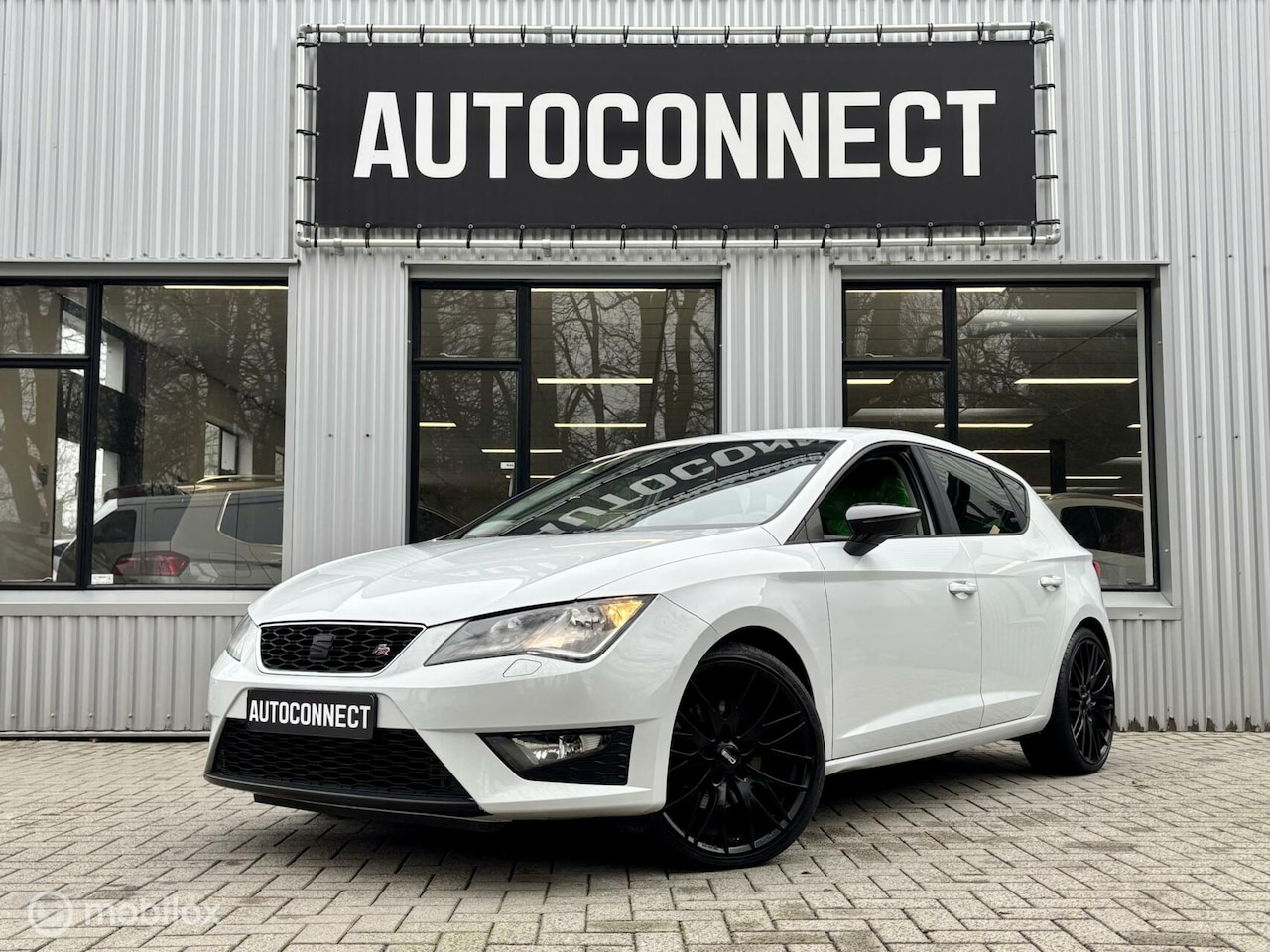 Seat Leon - 1.8 TSI FR. AUTOMAAT, CRUISE, CLIMA, STOELVERWARMING. - AutoWereld.nl