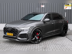 Audi Q8 - 4.0 TFSI RS Q8 quattro*Keramisch*Carbon*Akrapovic