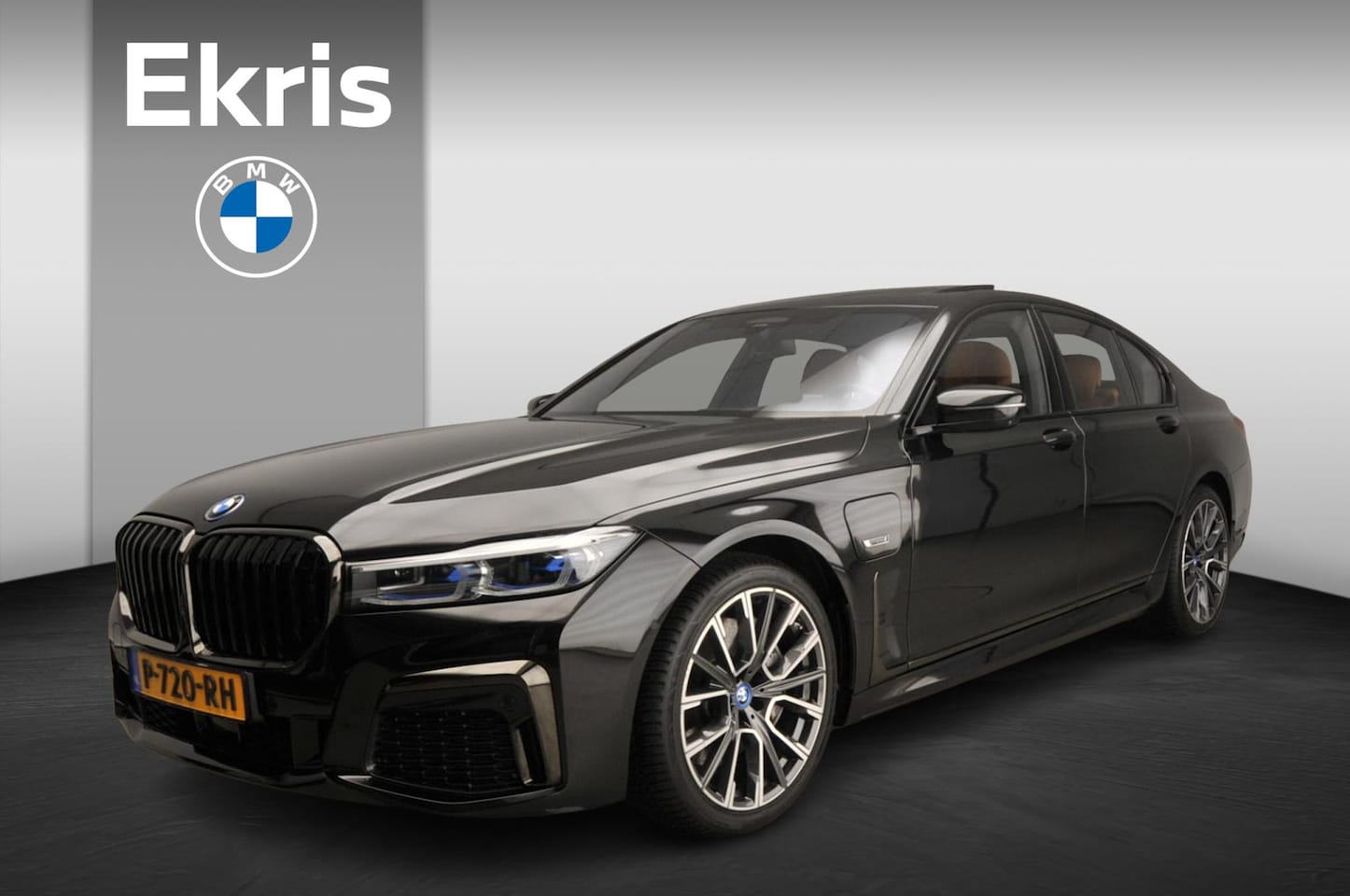 BMW 7-serie - 745e | M-Sportpakket | Laserlicht | Leder | HUD | Schuifdak | Active steering | DAB | Harm - AutoWereld.nl