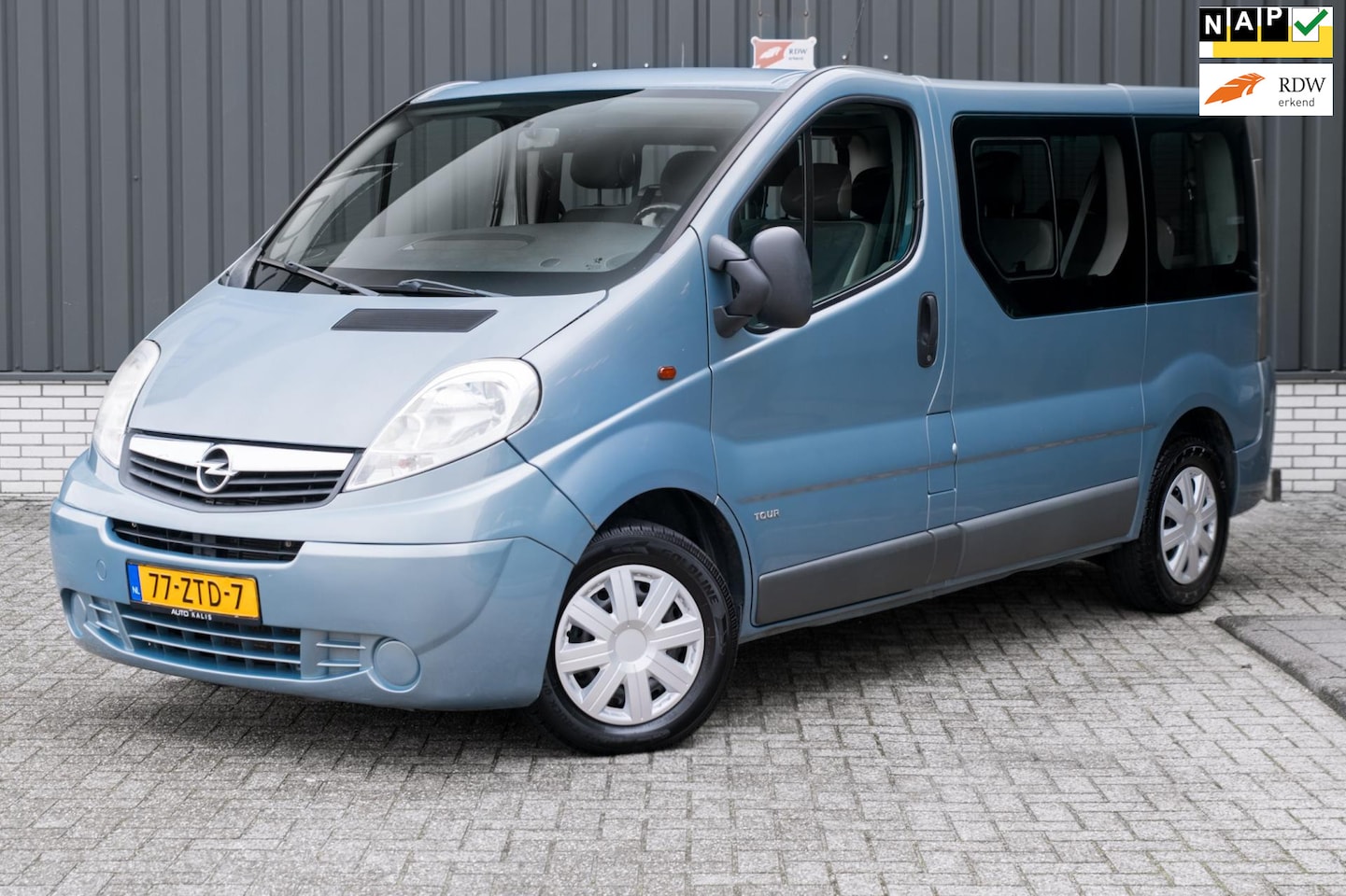 Opel Vivaro Tour - 2.0 CDTI L1H1 Cosmo 9-Zits*Airco* - AutoWereld.nl