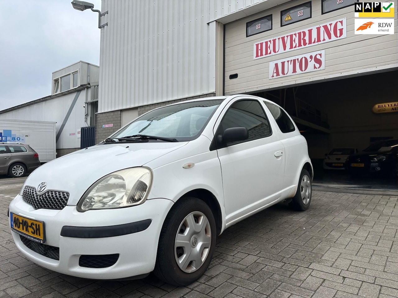 Toyota Yaris - 1.0 VVT-i Terra 1.0 VVT-i Terra|APK - AutoWereld.nl