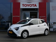 Toyota Aygo - 1.0 VVT-i x-fun 5-deurs 72pk | Airco | Dealer onderhouden | BTW-auto |