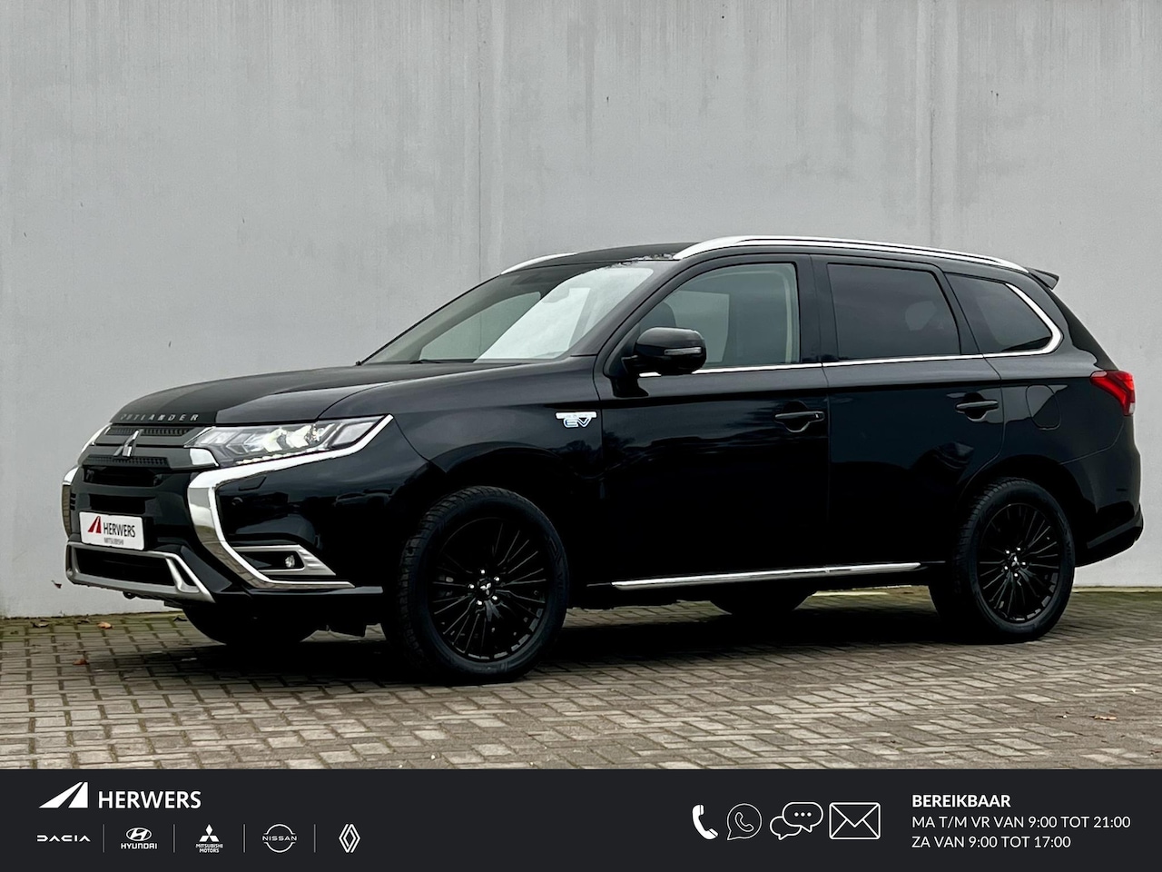 Mitsubishi Outlander - 2.4 PHEV Intense Automaat / Afneembare trekhaak (1.500 kg) / Navigatie via Apple Carplay A - AutoWereld.nl