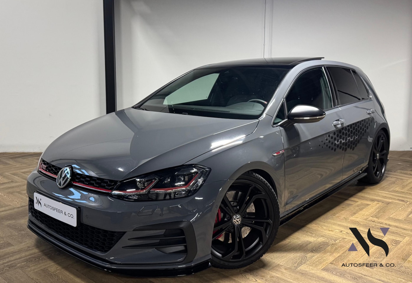 Volkswagen Golf - 2.0 TSI GTI TCR KEYLESS AKRA PANO VOL' - AutoWereld.nl