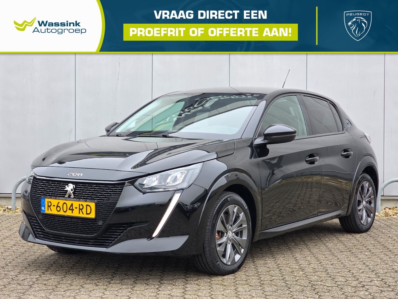 Peugeot e-208 - 50kWh 136pk Allure Pack | Navigatie | Parkeercamera | Stoelverwarming - AutoWereld.nl