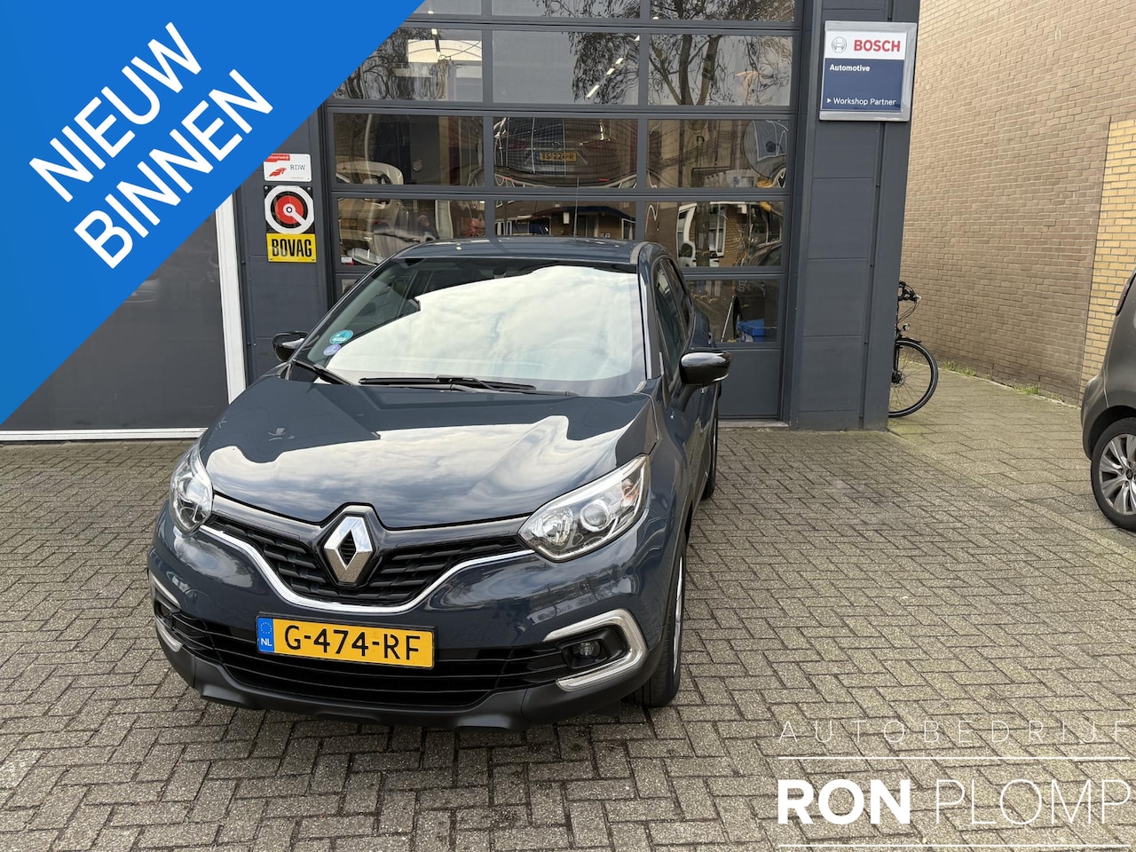 Renault Captur - 0.9 TCe Limited / Airco/ Navigatie/ Apple carplay/ Cruise/ PDC/ LMV - AutoWereld.nl