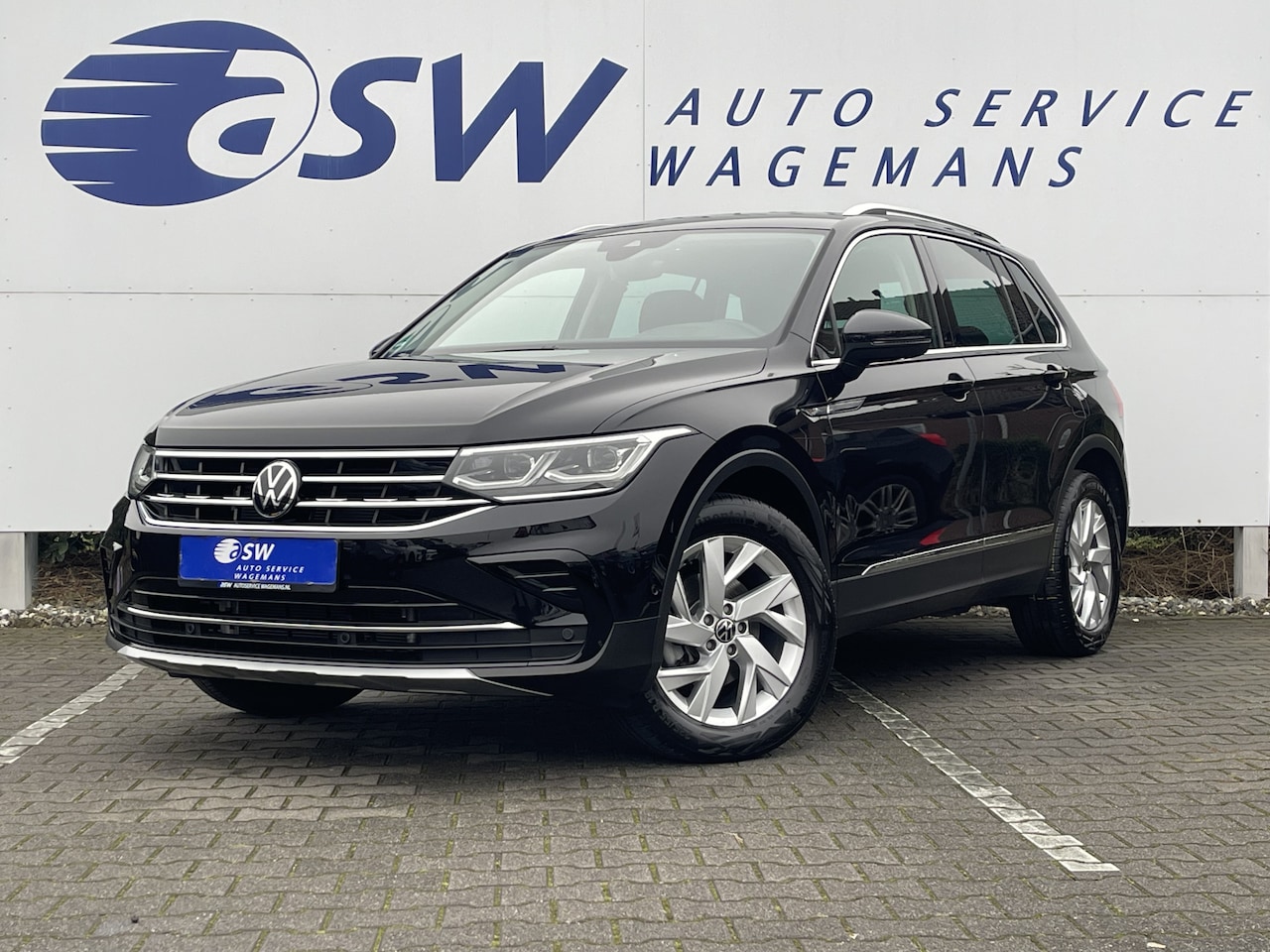 Volkswagen Tiguan - 1.5 TSI Life Business | Trekhaak | CarPlay | Camera | ACC | DAB+ | LED | 18 inch - AutoWereld.nl