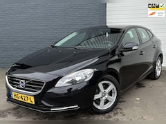 Volvo V40 - 1.6 D2 Momentum 2DEEIG/DEALERO-H/DISTRVERVANGEN