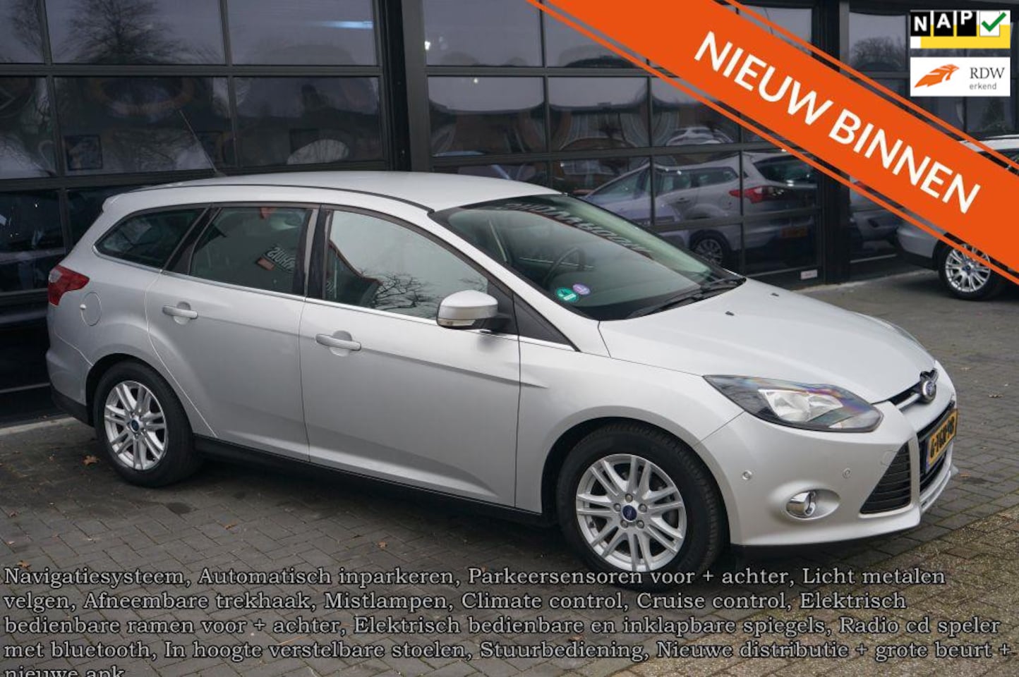 Ford Focus Wagon - 1.0 EcoBoost Edition Plus 1.0 EcoBoost Edition Plus, Ipi, Navi, CC, Clima, Trekhaak - AutoWereld.nl