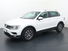 Volkswagen Tiguan - 1.5 TSI ACT Comfortline Business | 150 PK | Automaat | El. achterklep | Achteruitrijcamera