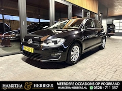 Volkswagen Golf - 1.4 TSI Highline zwart