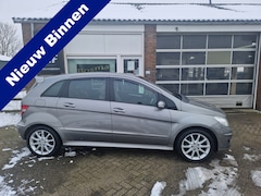 Mercedes-Benz B-klasse - 180 "CDI" Automaat - Leder - Cruise - Airco - Apk 07-02-2026