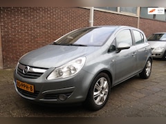 Opel Corsa - 1.4-16V Cosmo, CLimate + Cruise control, LM Velgen, Trekhaak, stuurbediening, half lederen