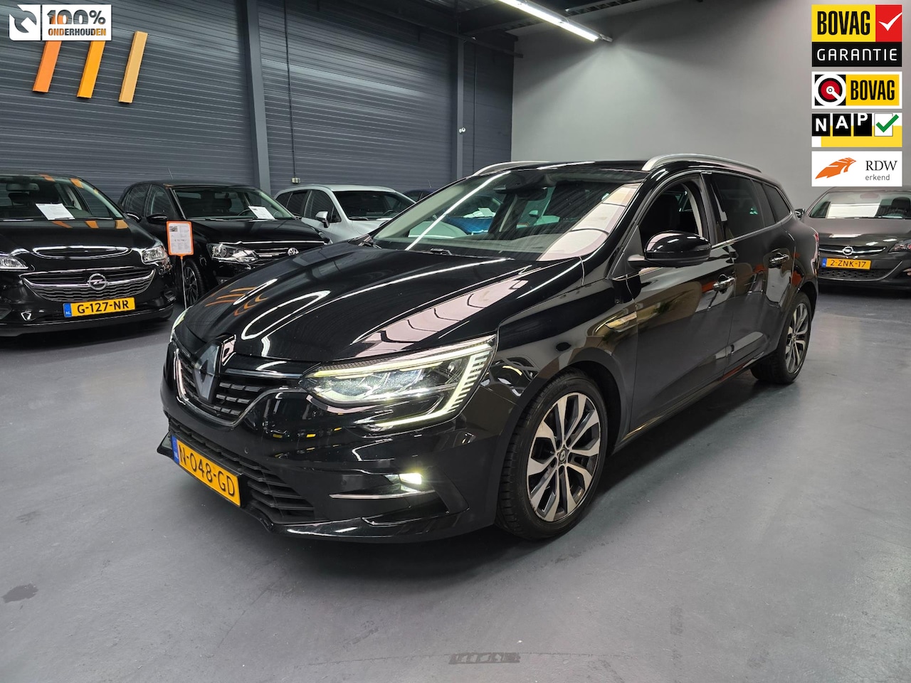 Renault Mégane Estate - 1.3 TCe Business Edition One FACE LIFT CAMERA MASSAGE LEDER - AutoWereld.nl