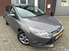 Ford Focus - 1.0 EcoBoost Edition / Navi / PDC / Cruise / NAP