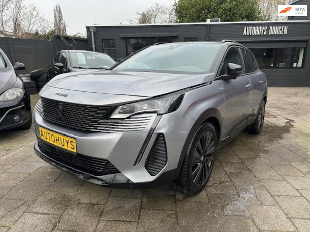 Peugeot 3008 - 1.6 HYbrid 225 GT Pack Business! Aut! Slechts 26000km!!! - AutoWereld.nl