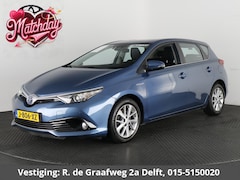 Toyota Auris - 1.8 Hybrid Dynamic | Parkeersensoren | Parkeerhulpcamera | Climate Control