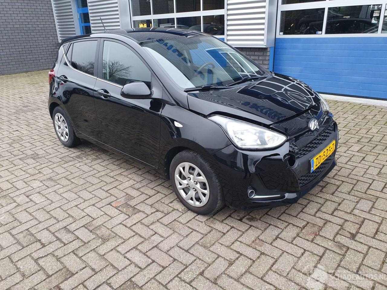 Hyundai i10 - I-10 1.0i Comfort - AutoWereld.nl