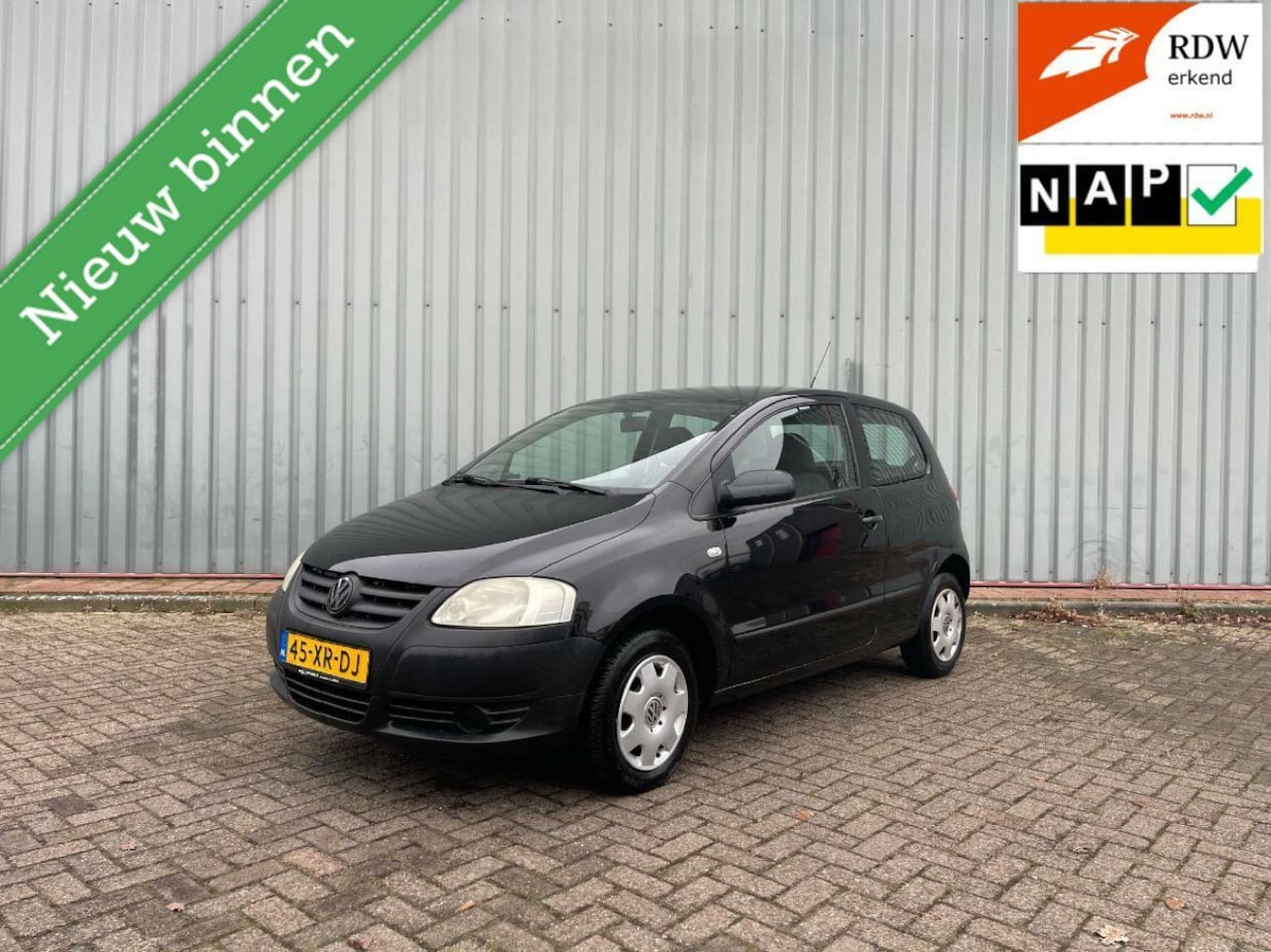 Volkswagen Fox - 1.2 Trendline 147DKM | NAP | NIEUWE APK | - AutoWereld.nl