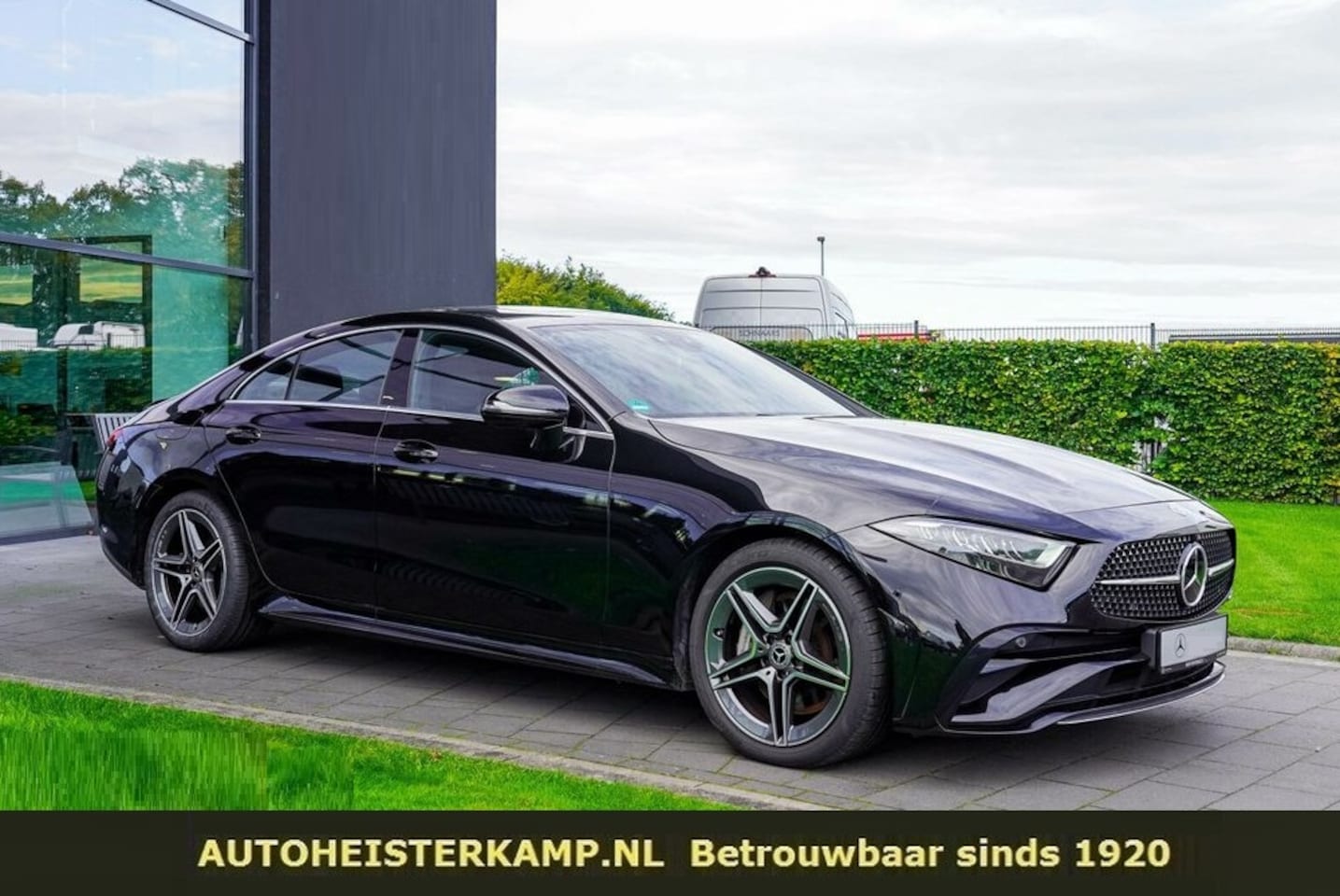 Mercedes-Benz CLS-klasse - 450 4MATIC AMG Line Distronic WideScreen Schuifdak LED - AutoWereld.nl