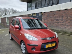 Hyundai i10 - 1.1 Dynamic Cool 111dkm Airco/CV/APK9-2025