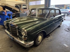 Mercedes-Benz 200-280 (W115) - 200 D Oldtimer Project