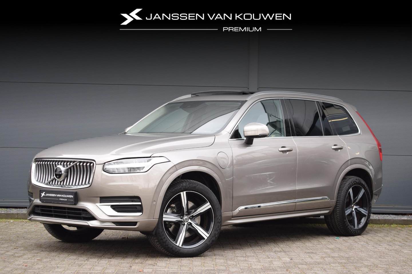 Volvo XC90 - 2.0 T8 Recharge AWD Business Pro / Panoramadak / Apple-Carplay / Head-UP - AutoWereld.nl