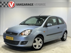 Ford Fiesta - 1.4-16V Futura | LM velgen 15" | Verwarmde Voorruit | Airco | Dimlichten Automatisch | Tre