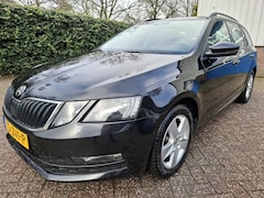 Skoda Octavia Combi - 1.6 TDI Greentech Ambition AIRCO/CRUISE/NAVI/PDC.A 115PK