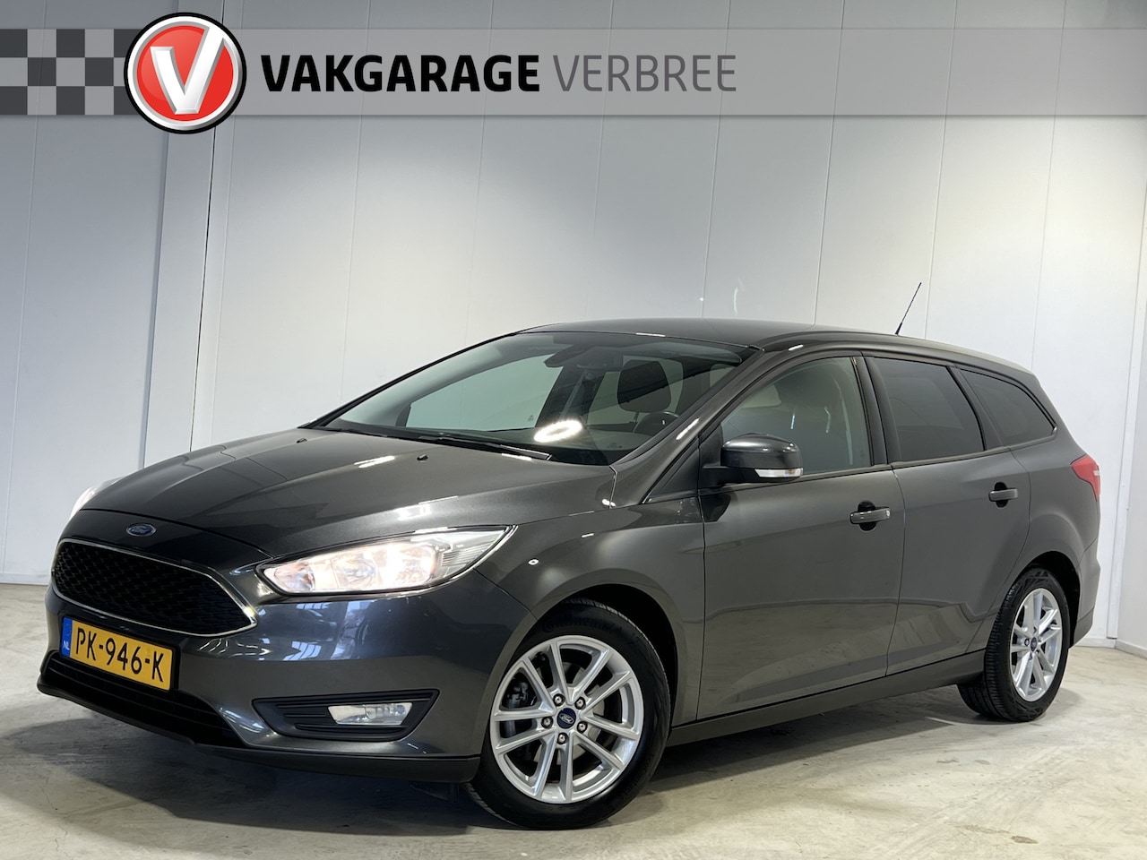 Ford Focus Wagon - 1.5 TDCI Lease Edition | Navigatie/Android/Apple Carplay | LM Velgen 16" | PDC Achter | Ve - AutoWereld.nl