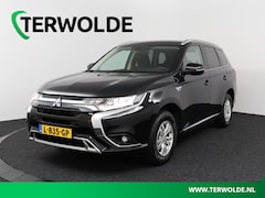 Mitsubishi Outlander - 2.4 PHEV Pure | Automaat | Eerste Eigenaar | Camera | Climate Control | Apple Carplay / An