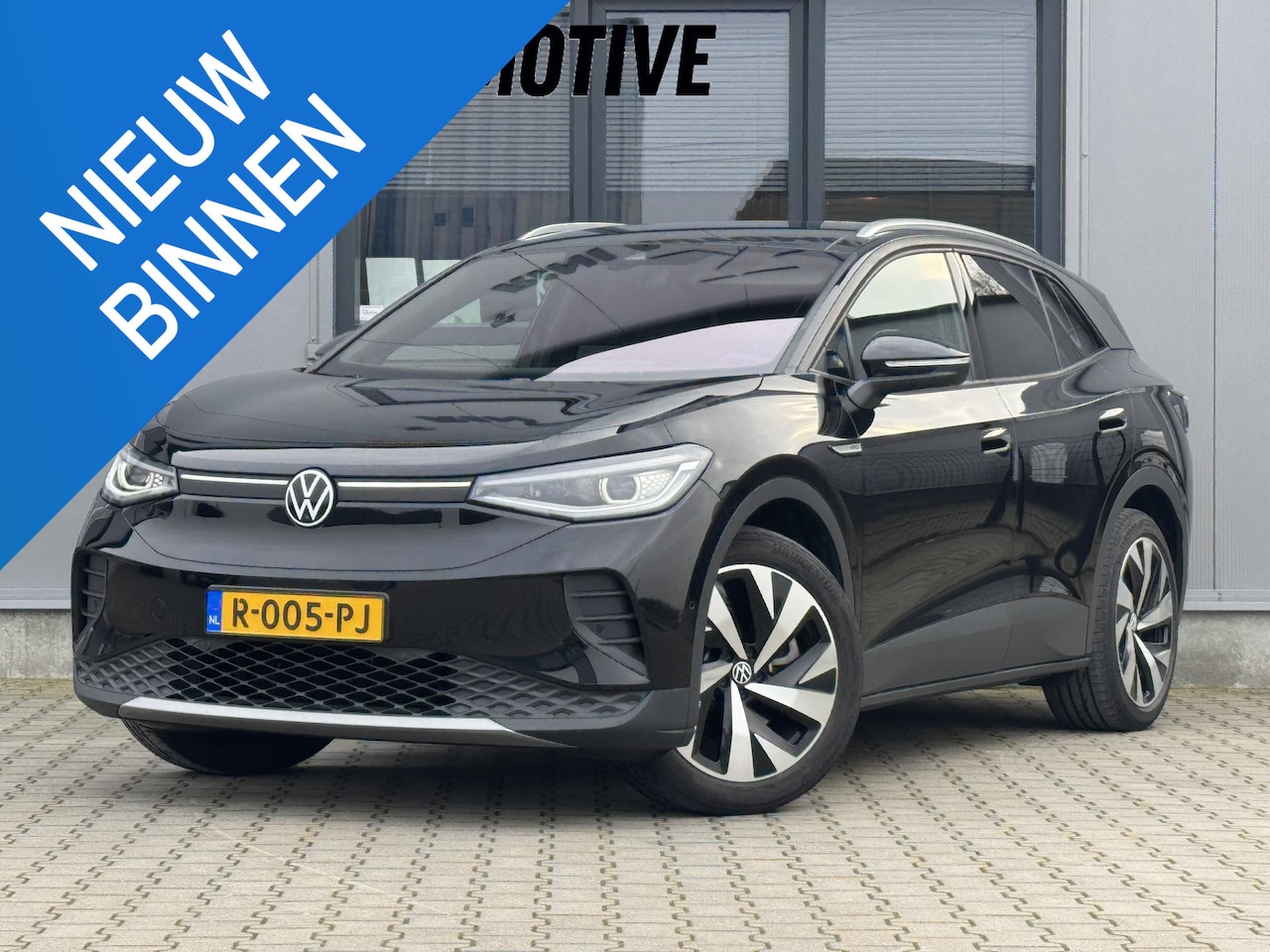 Volkswagen ID.4 - Pro 77 kWh 205 PK | Pano | Trekhaak | Massage stoelen | Warmtepomp - AutoWereld.nl