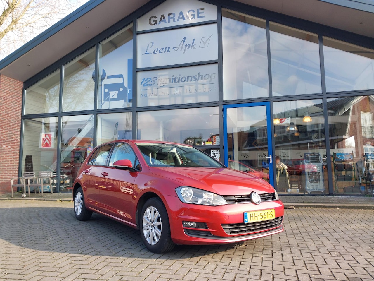 Volkswagen Golf - 1.2 TSI Trendline - AutoWereld.nl