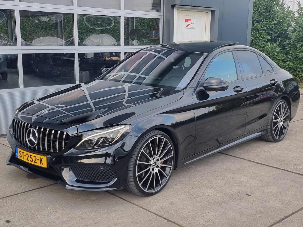 Mercedes-Benz C-klasse - 180 Sport Edition Premium AMG 360 camera panorama - AutoWereld.nl