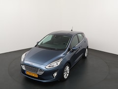 Ford Fiesta - EcoBoost 100 pk Titanium | Trekhaak | LED | Clima | PDC | LMV | Apple Carplay/Android Auto