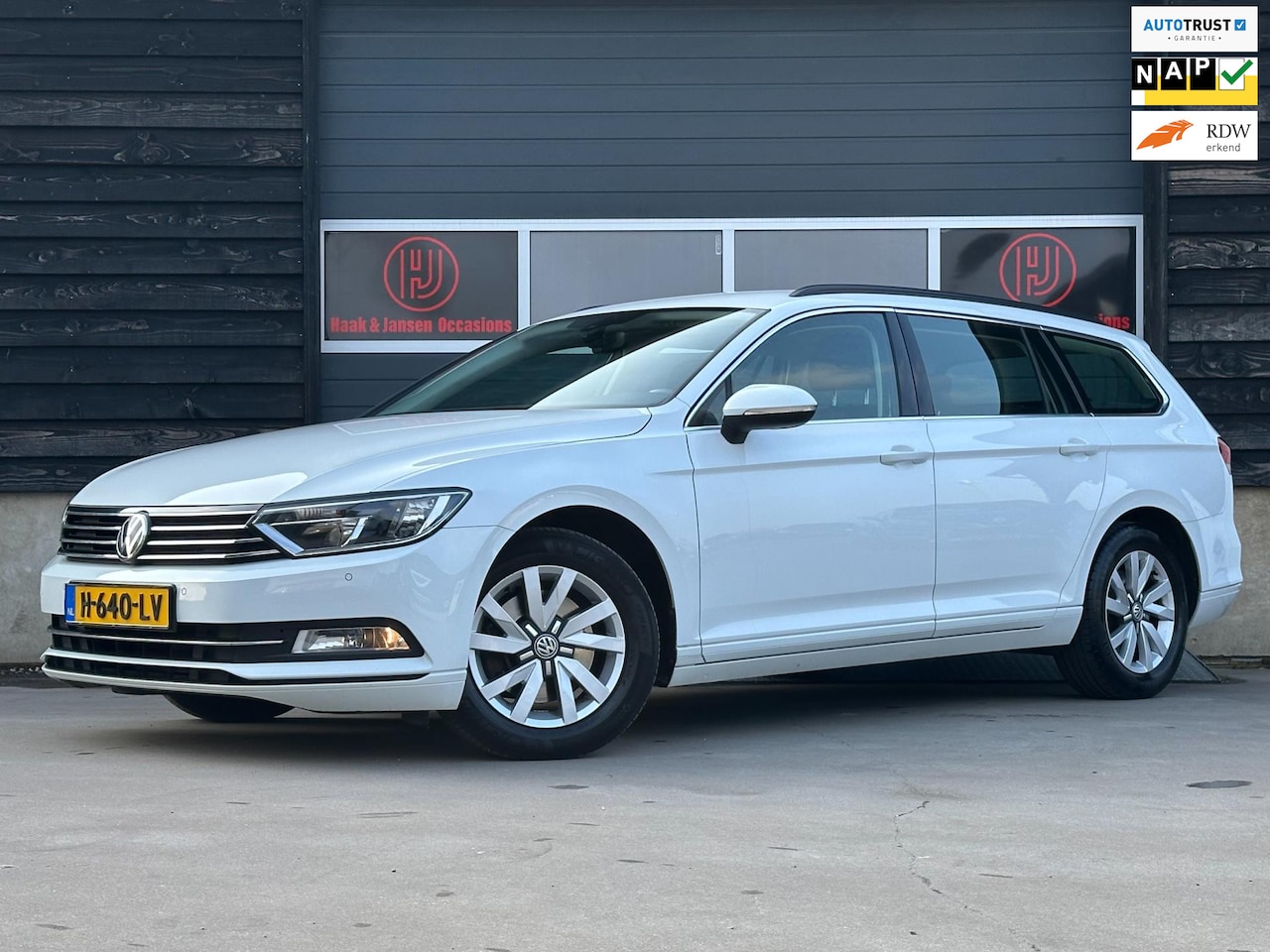 Volkswagen Passat Variant - 1.4 TSI Connected Series Navi Cruise - AutoWereld.nl