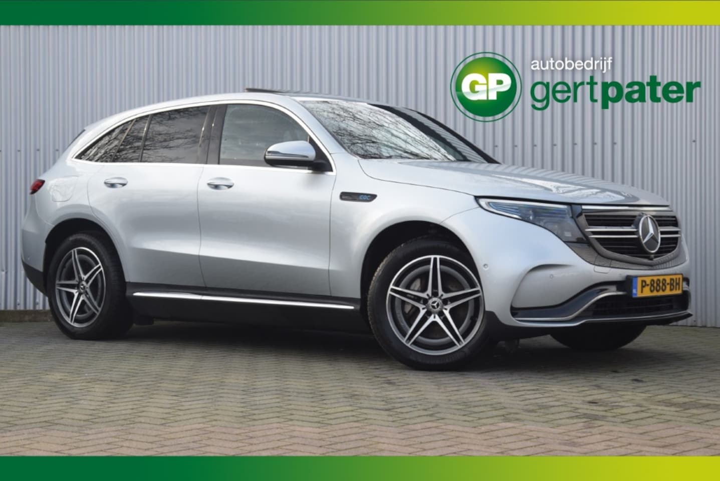 Mercedes-Benz EQC - 400 4Matic AMG-Line Schuifdak/Burmester/LED Matrix - AutoWereld.nl