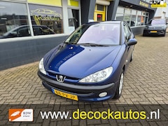 Peugeot 206 - 1.4-16V Gentry/5DEURS