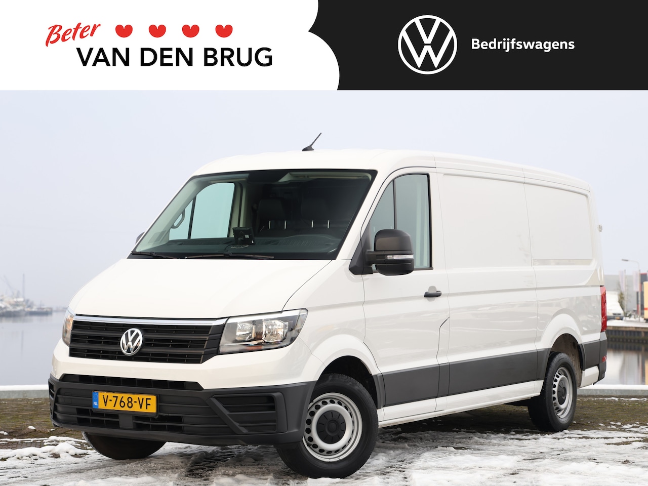 Volkswagen Crafter - 2.0TDI 102PK L3H2 Trendline | Airco | Cruise | Camera | Trekhaak | Betimmering | Bluetooth - AutoWereld.nl