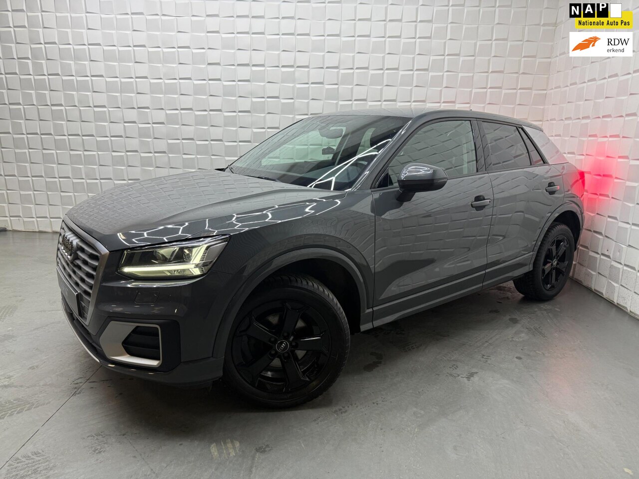 Audi Q2 - 35 TFSI CoD Design Pro Line Plus AUTOMAAT KEYLESS - AutoWereld.nl