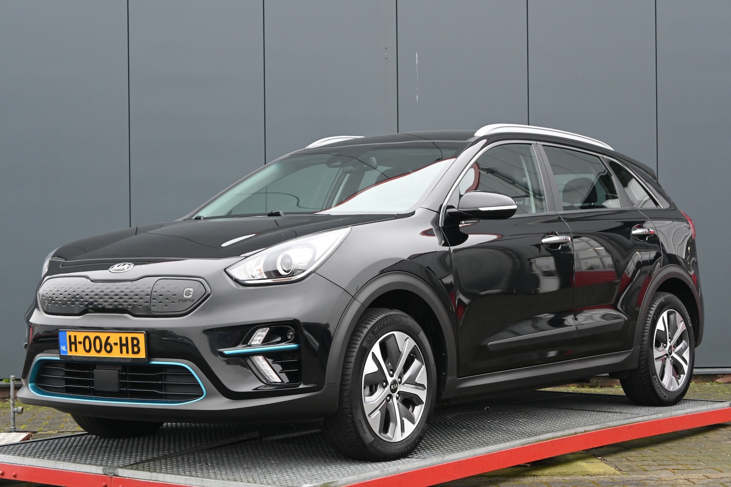 Kia e-Niro - DynamicLine 64 kWh trekhaak - AutoWereld.nl