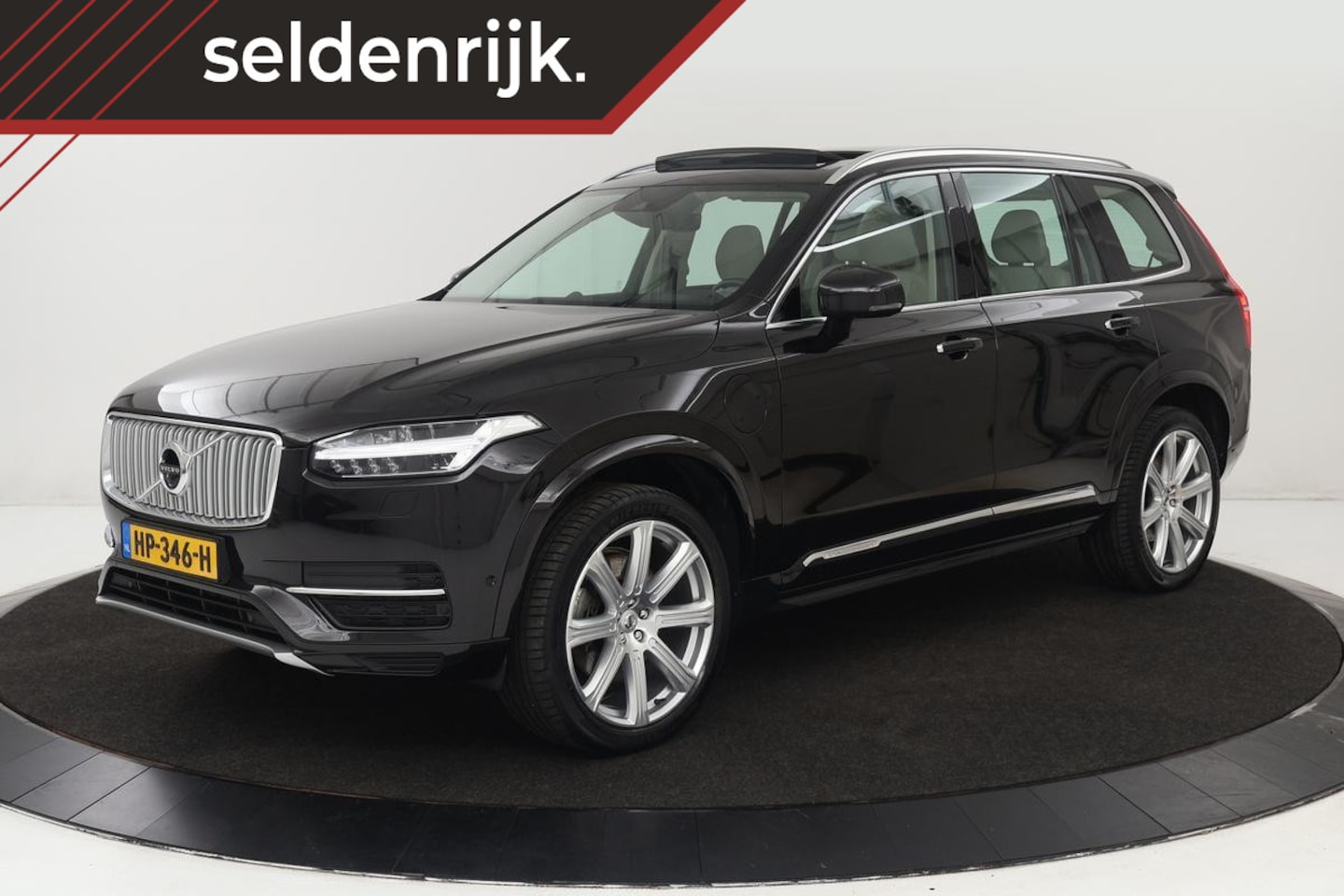 Volvo XC90 - 2.0 T8 Twin Engine AWD Inscription | Panoramadak | Stoelventilatie | Adaptive cruise | Tre - AutoWereld.nl