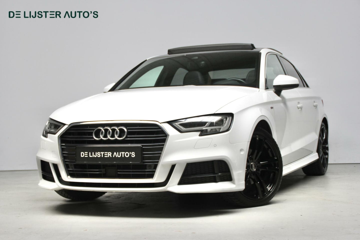 Audi A3 Limousine - 35 TFSI 3x S Line Automaat 150 PK |PANO, VIRTUAL, CARPLAY, ACC, STOELVERWARMING + MASSAGE, - AutoWereld.nl