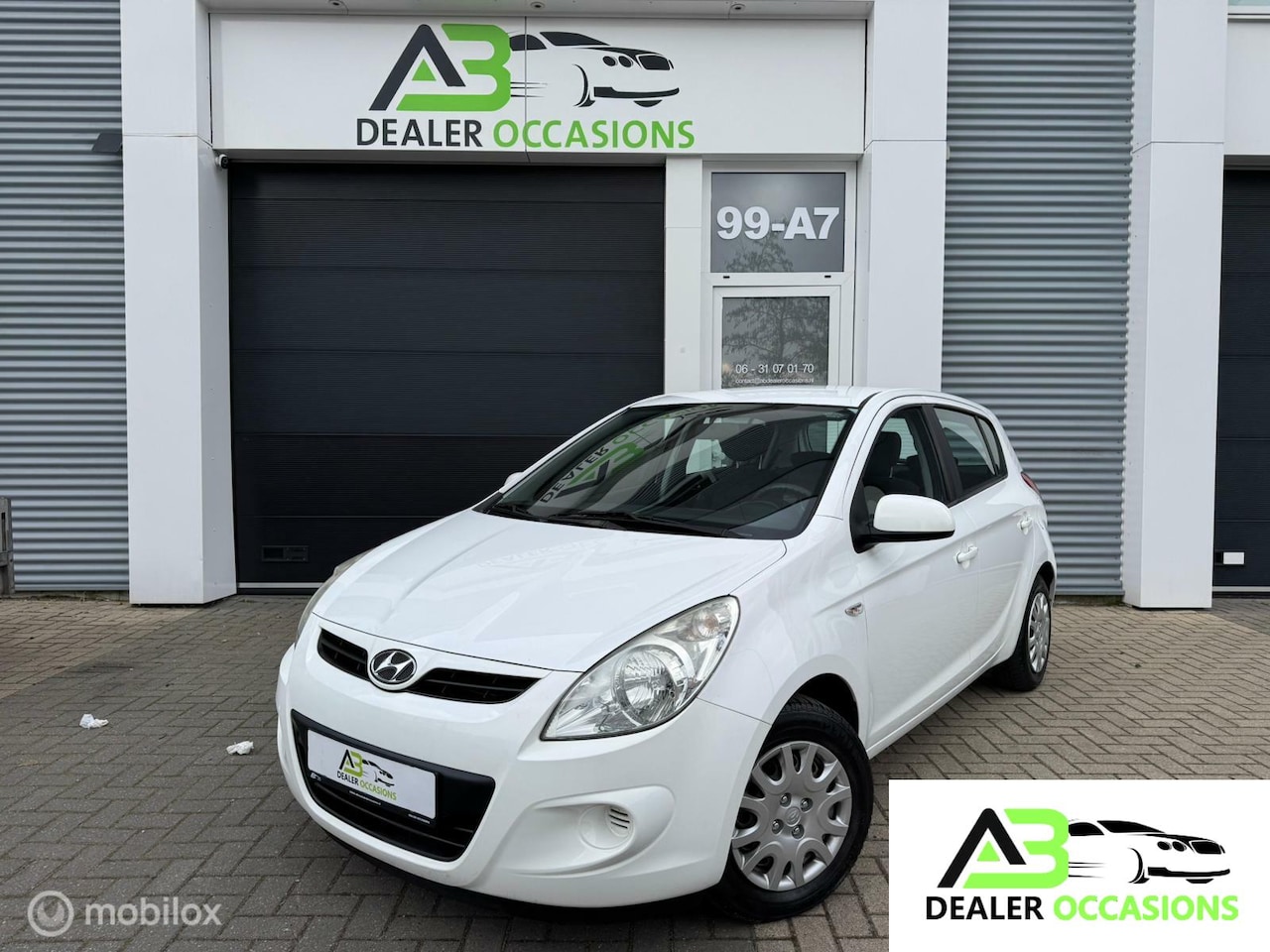 Hyundai i20 - 1.2i Business Edition 1.2i Business Edition 5 drs, Airco,NW-APK - AutoWereld.nl