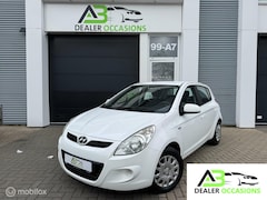 Hyundai i20 - 1.2i Business Edition 5 drs, Airco, NW-APK