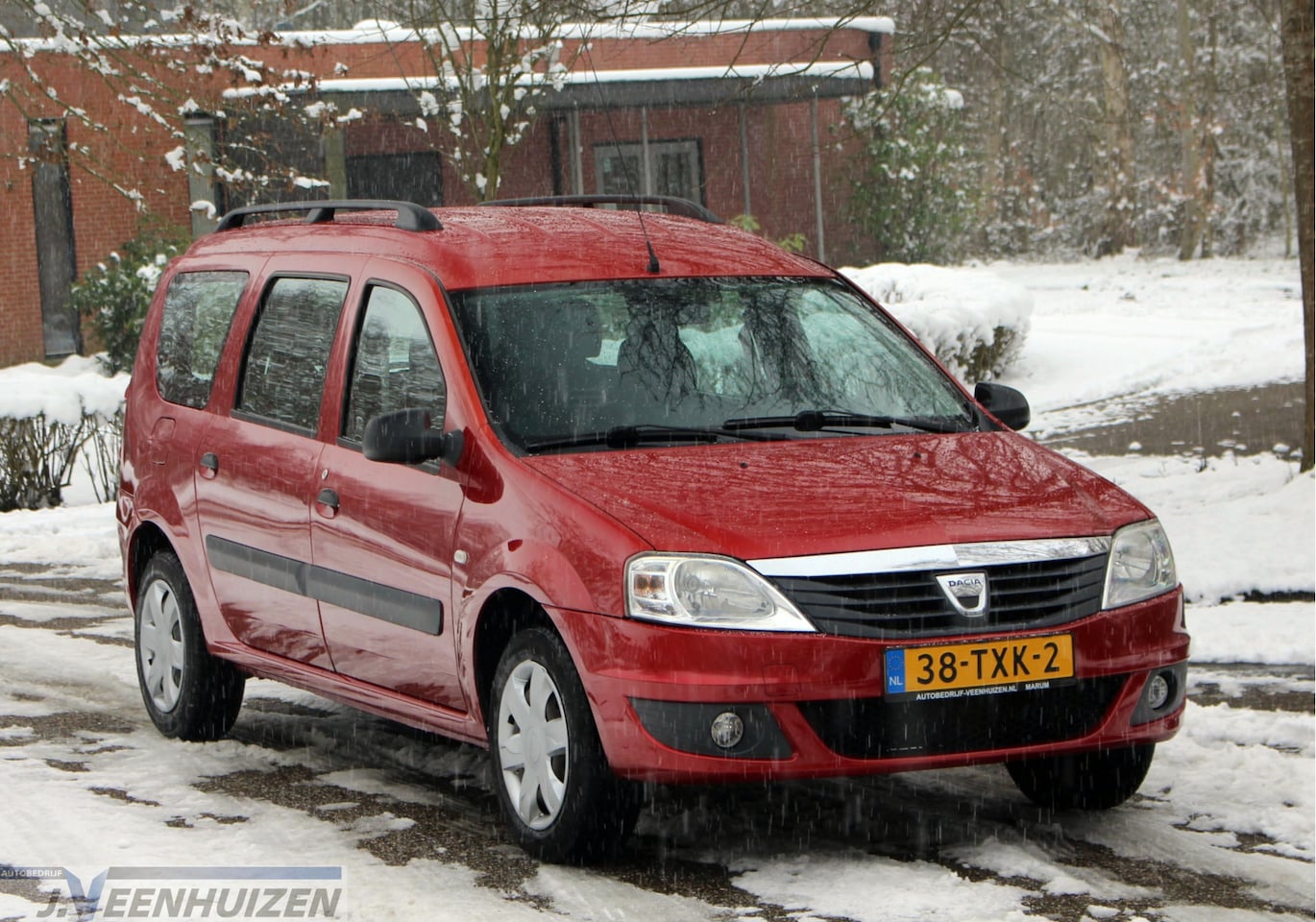 Dacia Logan MCV - 1.6 MPI Aniversare | 2012 | Airco | Leuke auto! - AutoWereld.nl